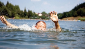 Меры безопасности на водных объектах летом